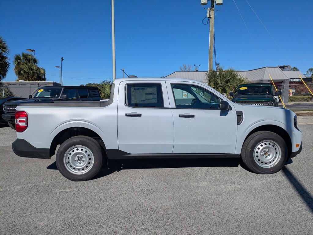 New 2026 Ford Maverick XL Truck SuperCrew