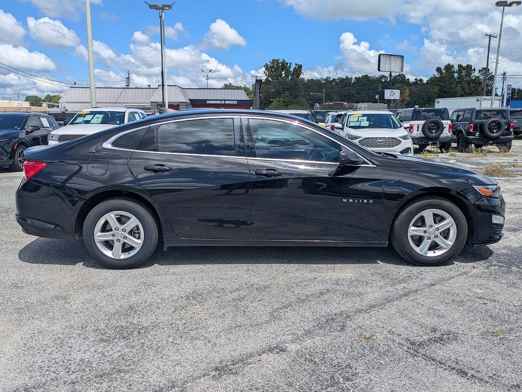 Used 2023 Chevrolet Malibu LS Sedan