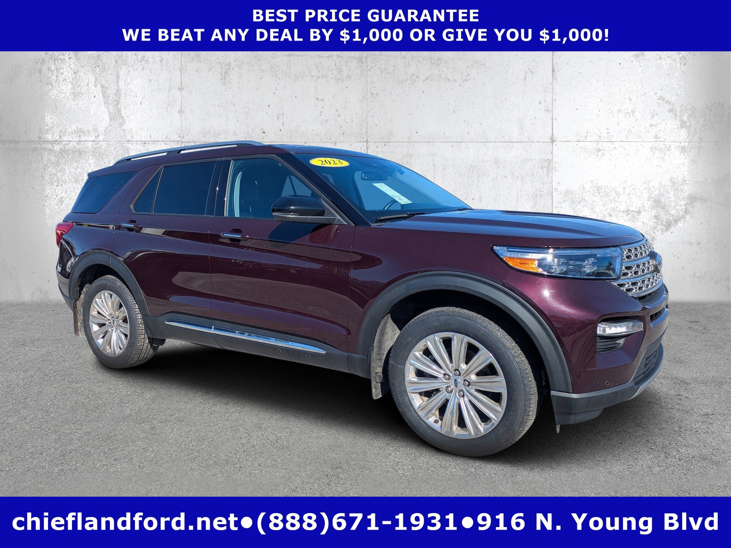 2023 Ford Explorer Limited's photo