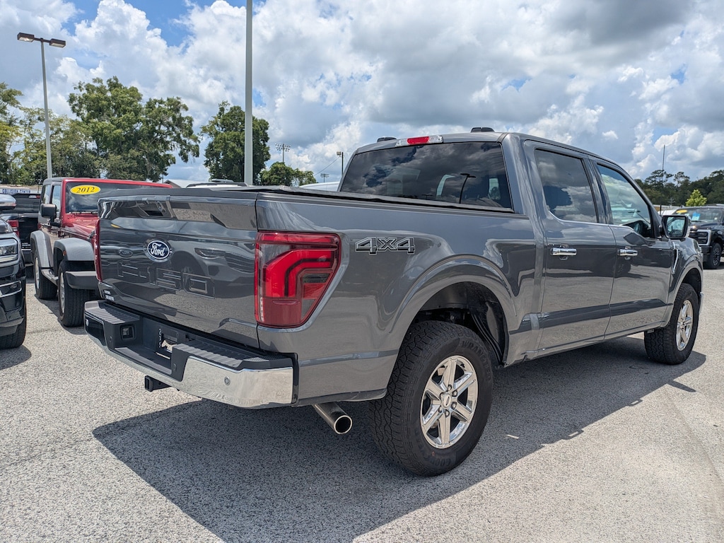 Used 2025 Ford F-150 LARIAT Truck SuperCrew Cab