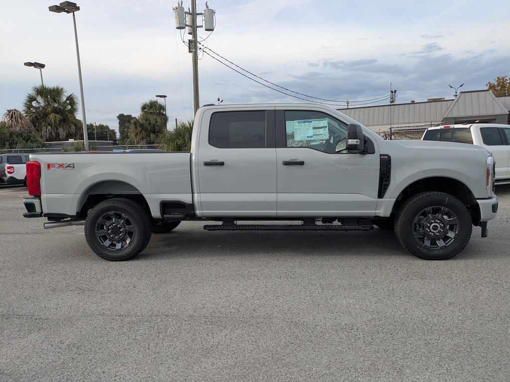 New 2026 Ford Super Duty F-250 SRW XL Truck Crew Cab