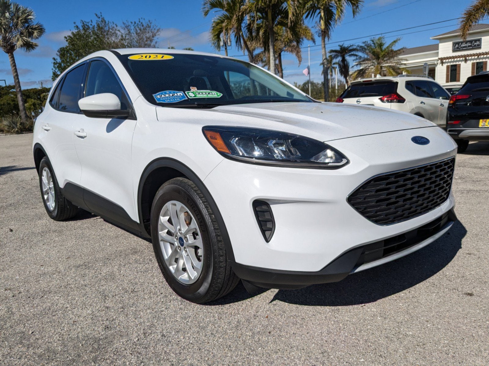 Used 2021 Ford Escape SE with VIN 1FMCU0G67MUA98563 for sale in Chiefland, FL