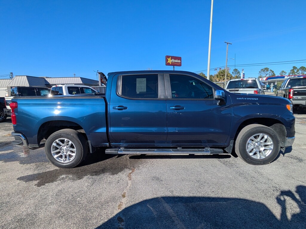 Used 2022 Chevrolet Silverado 1500 LT Truck Crew Cab