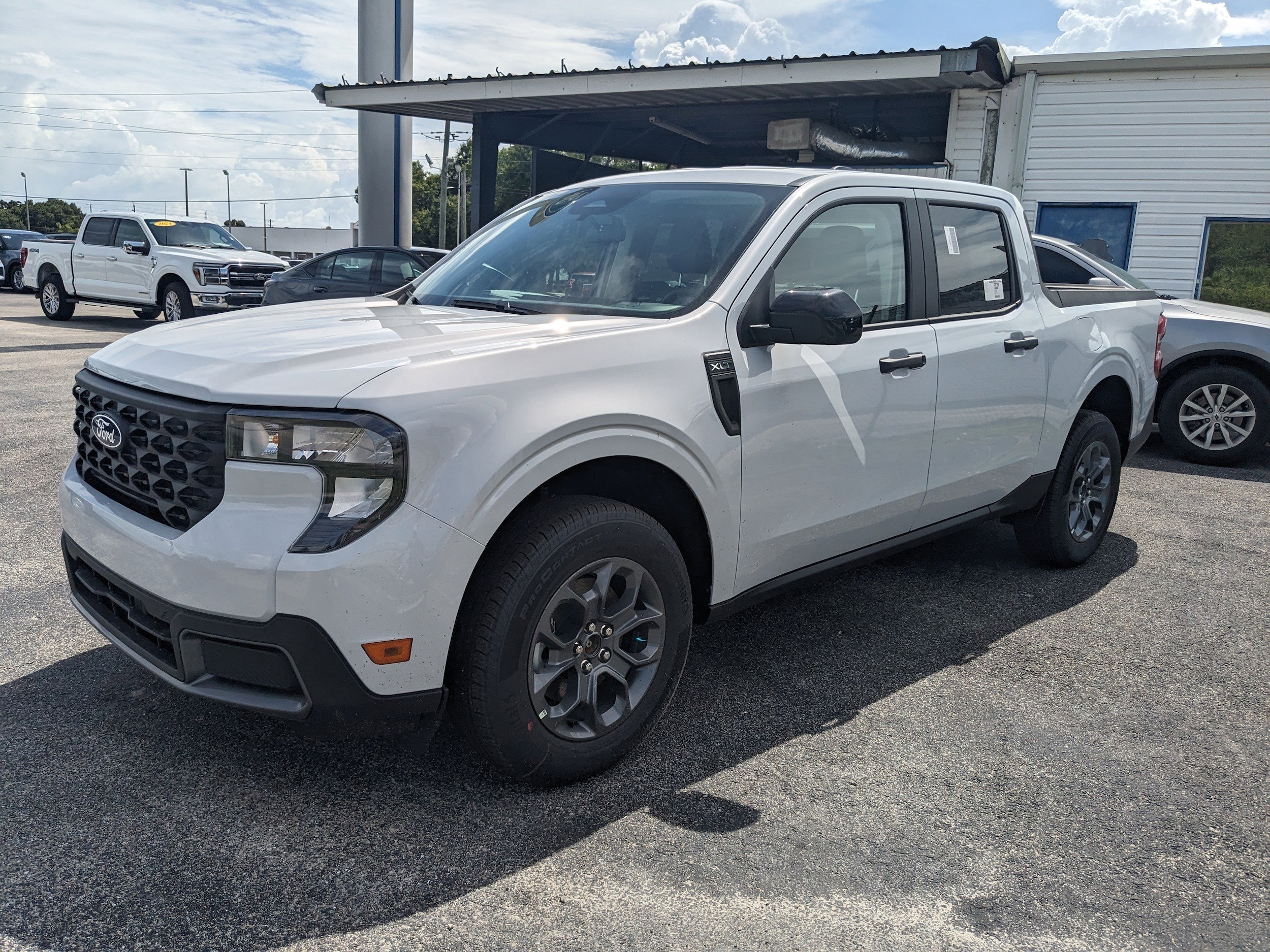 2025 Ford Maverick XLT - Photo 7