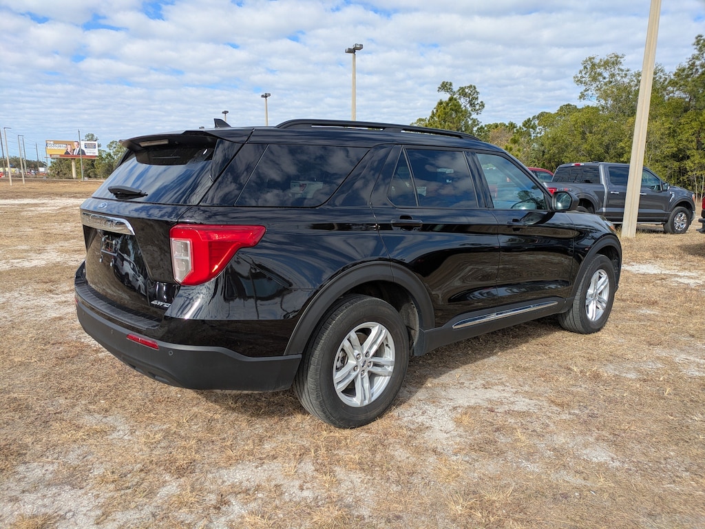Used 2024 Ford Explorer XLT SUV