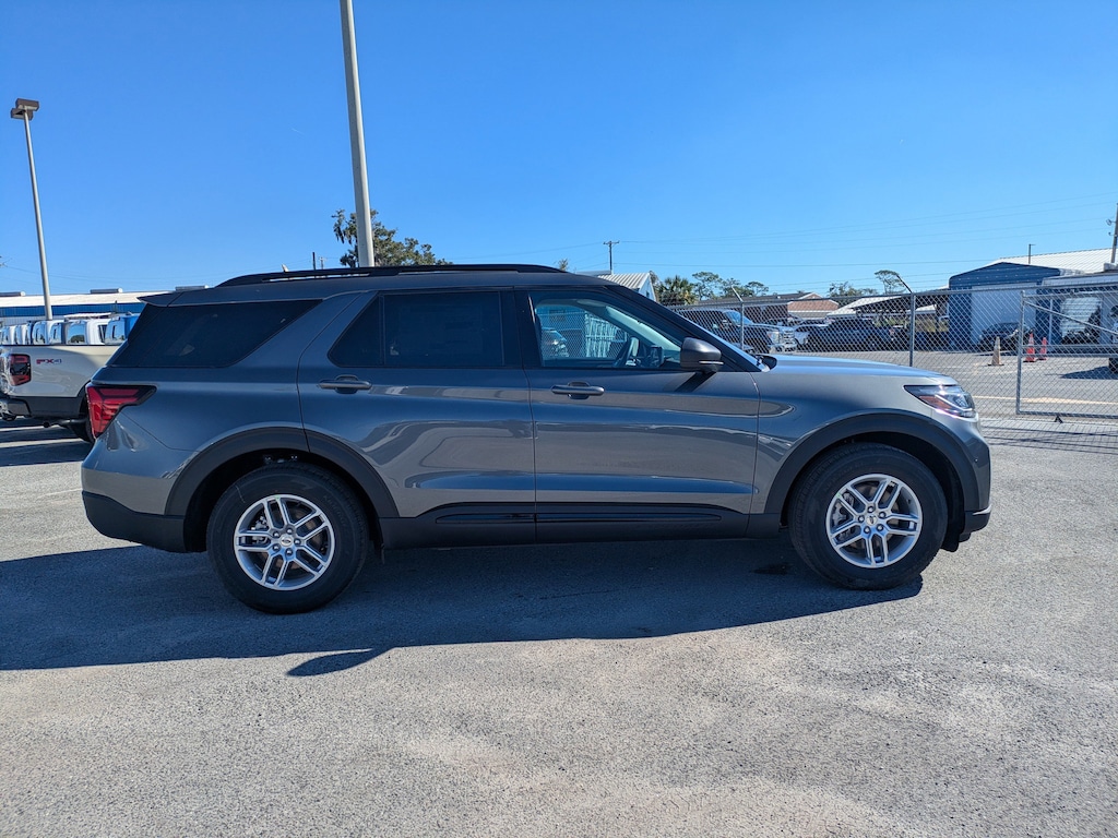 New 2026 Ford Explorer Active SUV