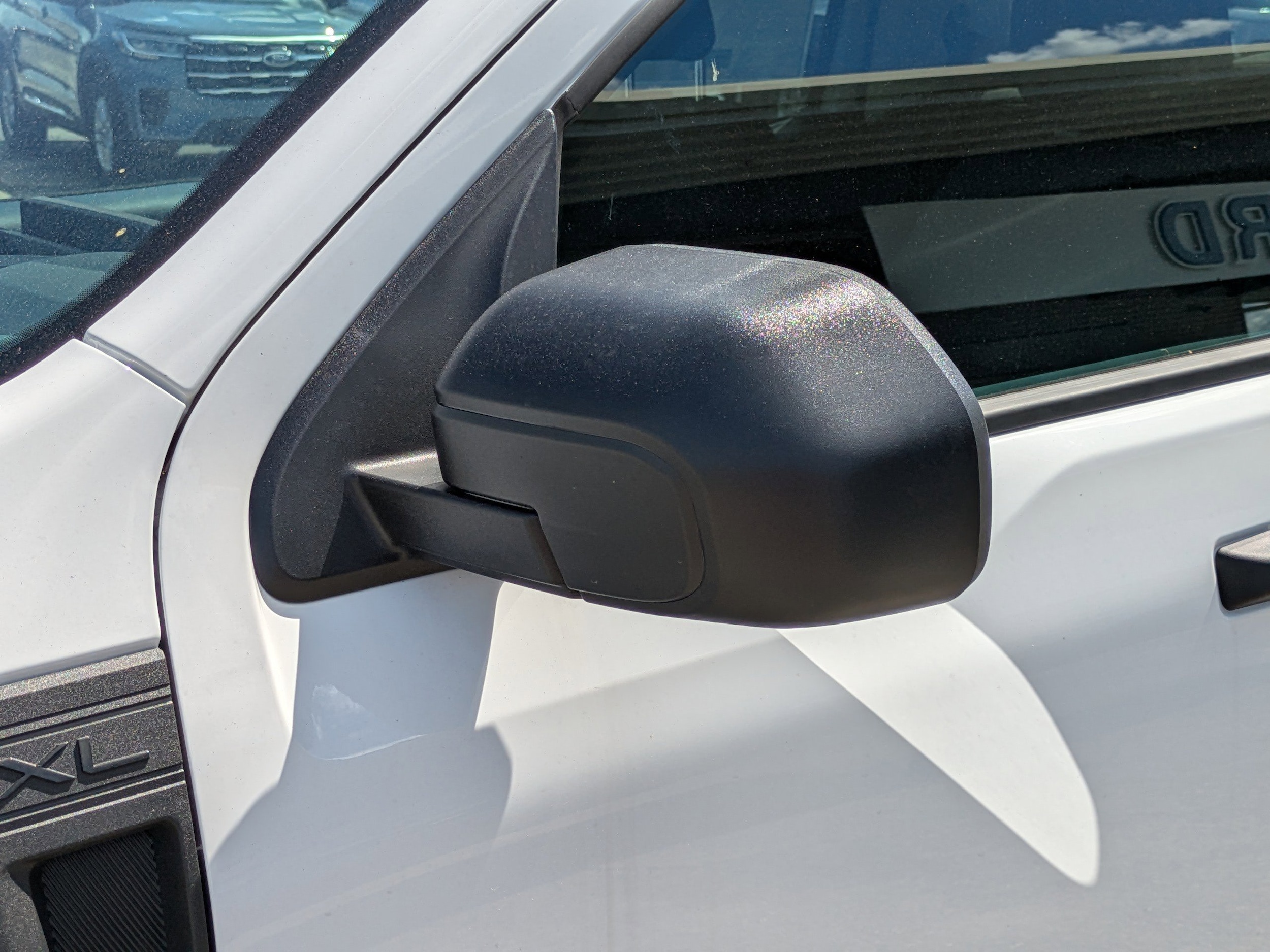 2025 Ford Maverick XL - Photo 11