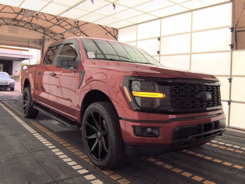 2024 Ford F-150 STX photo 4