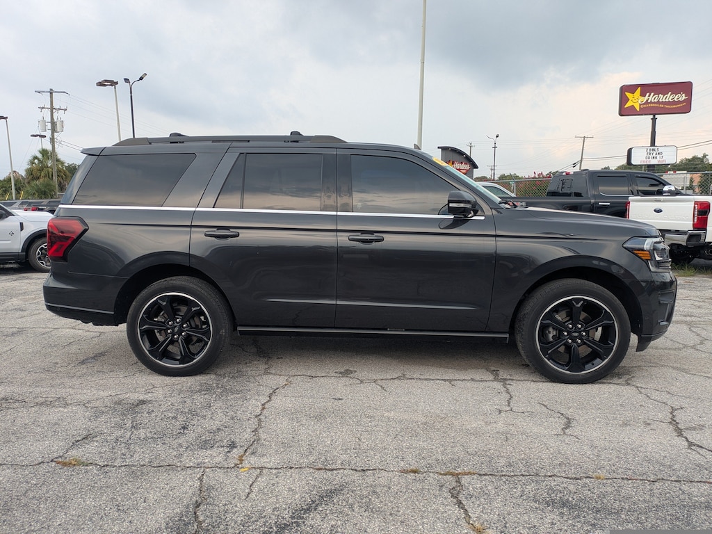 Used 2022 Ford Expedition Limited SUV