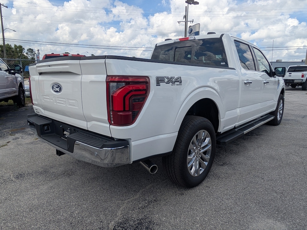 New 2026 Ford F-150 LARIAT Truck SuperCrew Cab
