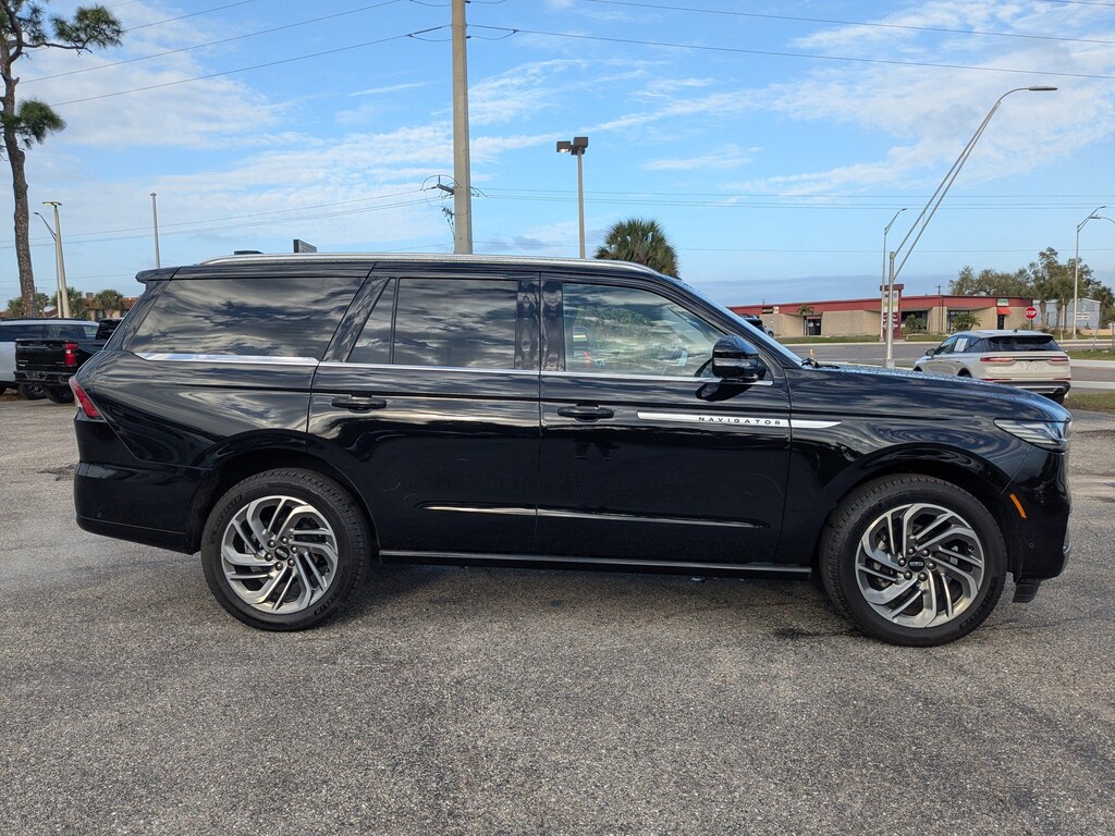 Used 2025 Lincoln Navigator Reserve SUV