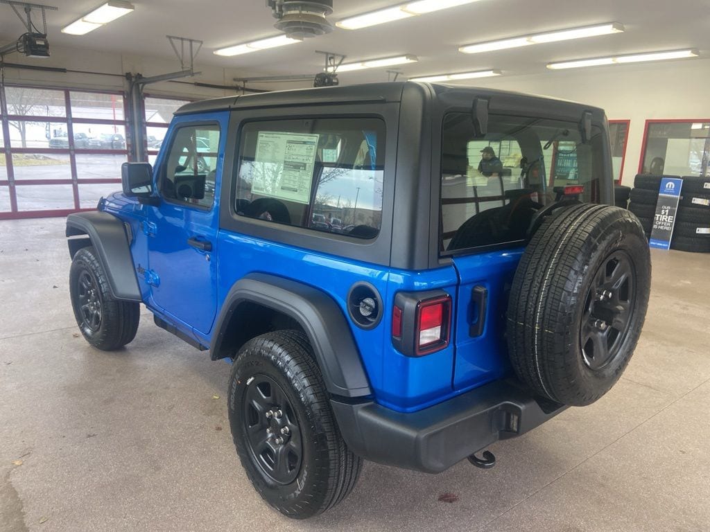 2026 Jeep Wrangler 2-Door Sport - Photo 12
