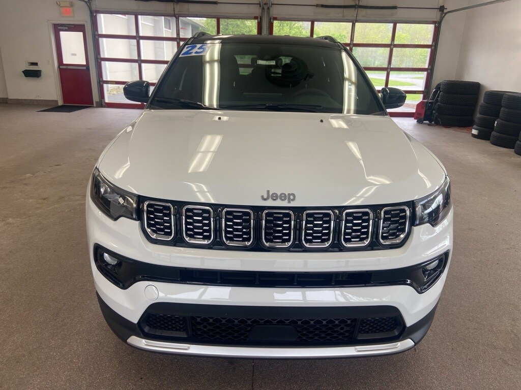 New 2025 Jeep Compass LIMITED 4X4 Sport Utility