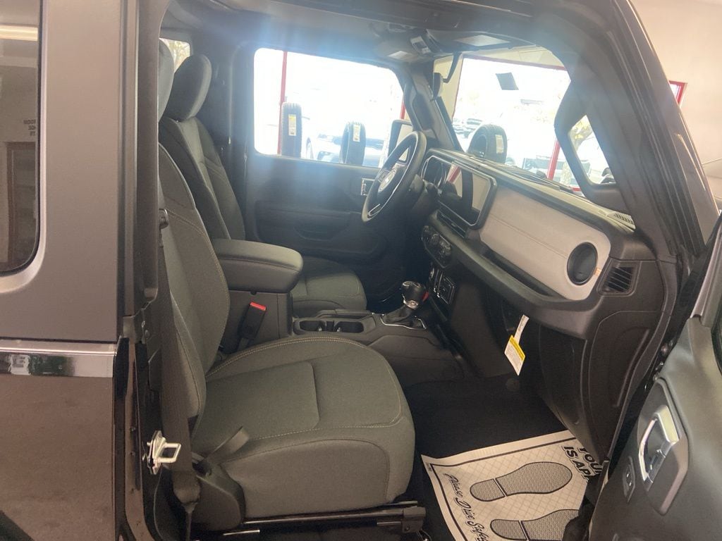 2026 Jeep Wrangler 2-Door Sport - Photo 17