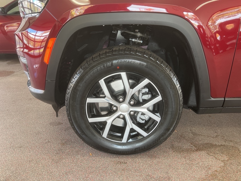 New 2025 Jeep Grand Cherokee L LIMITED 4X4 Sport Utility
