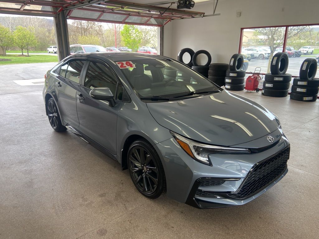 2024 Toyota Corolla SE