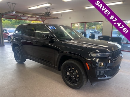 2025 Jeep Grand Cherokee ALTITUDE 4X4 Sport Utility