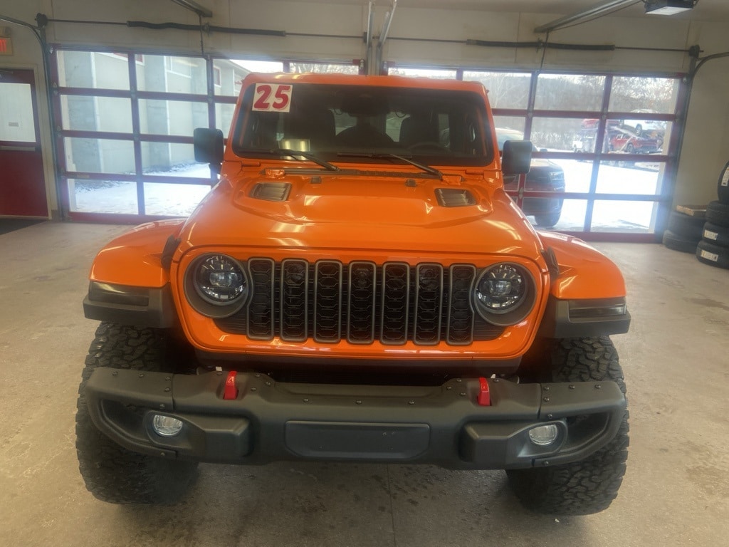 Certified 2025 Jeep Wrangler Rubicon X SUV