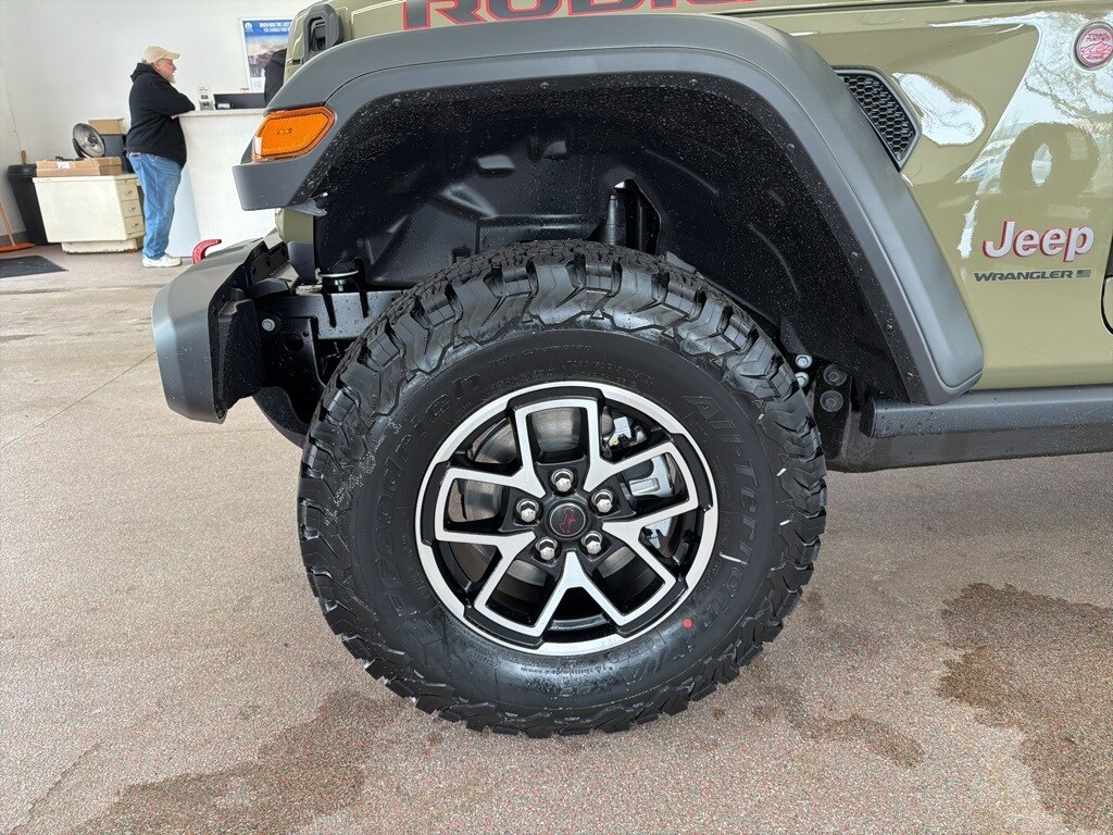 New 2026 Jeep Wrangler 4-DOOR RUBICON Sport Utility