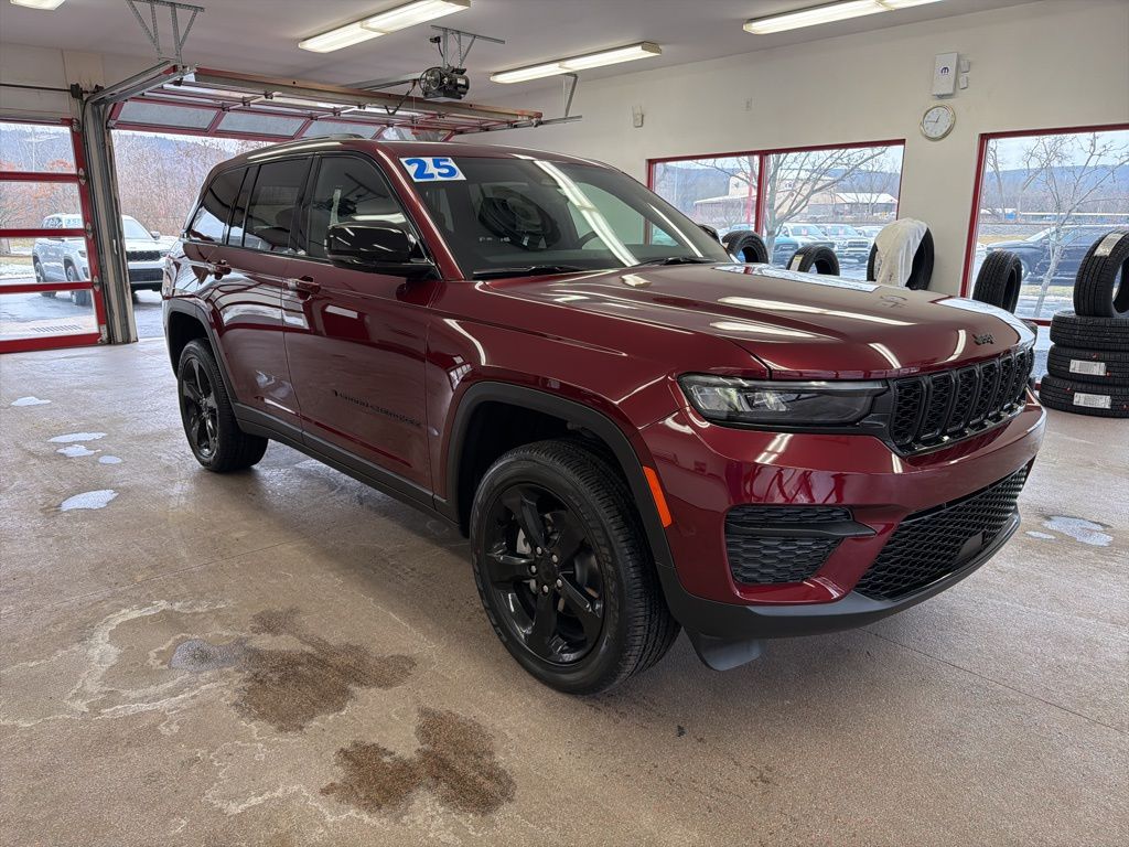 2025 Jeep Grand Cherokee Sport Utility 