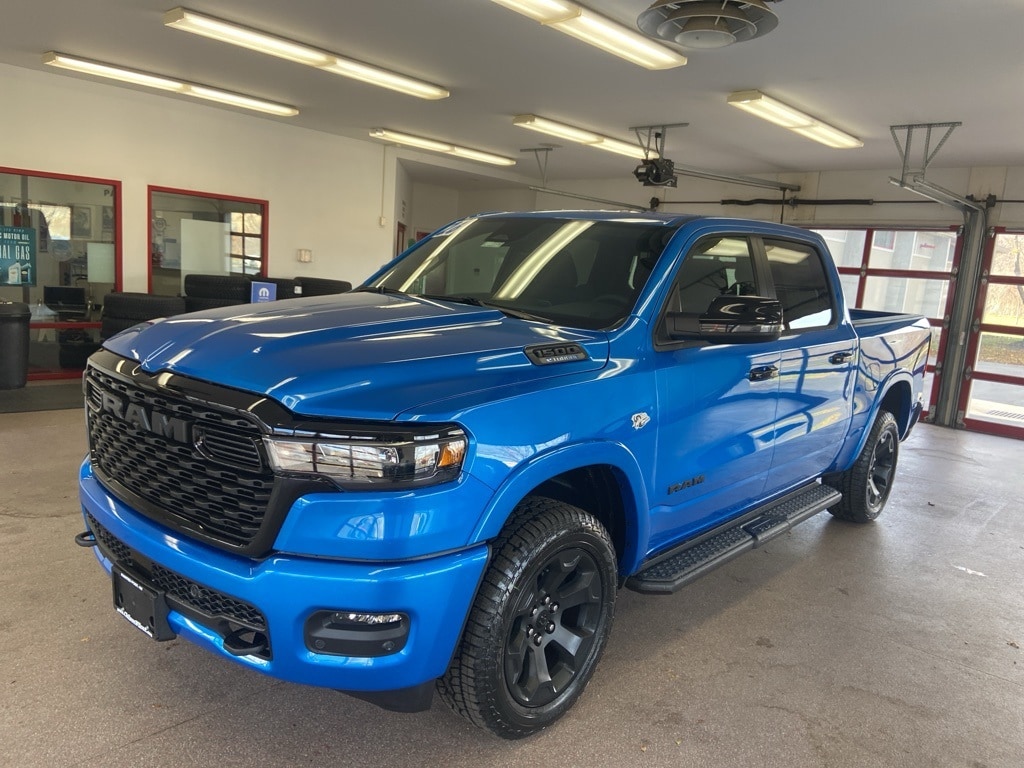 New 2026 Ram 1500 BIG HORN CREW CAB 4X4 5'7 BOX Pickup