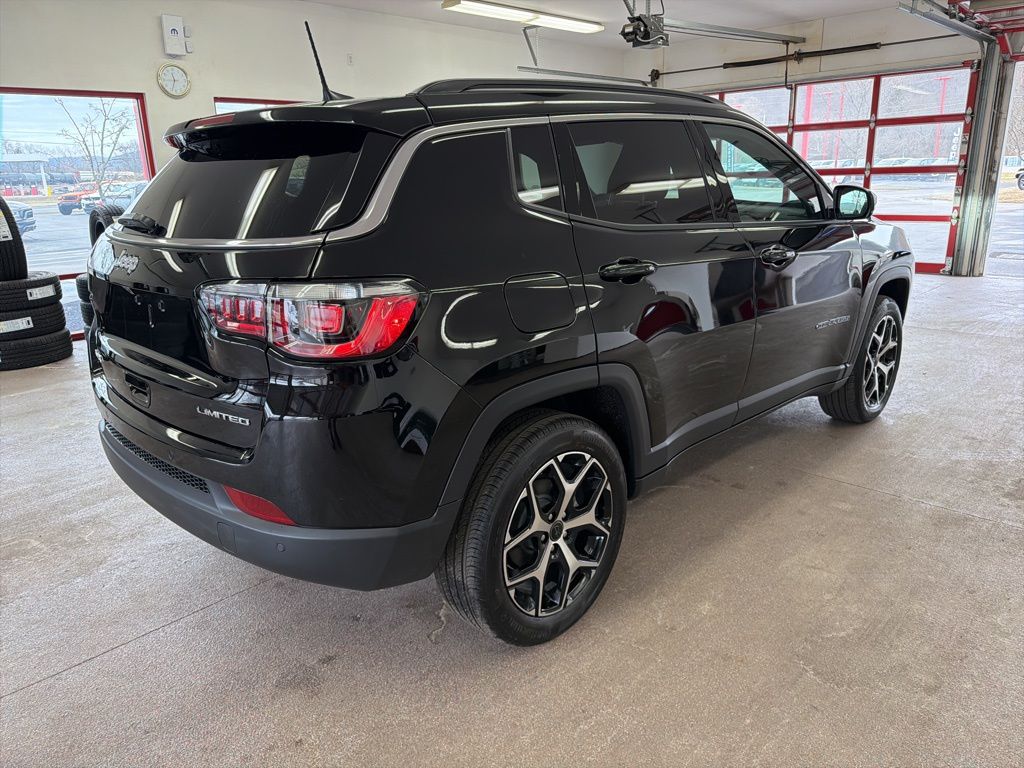 2026 Jeep Compass Limited - Photo 24