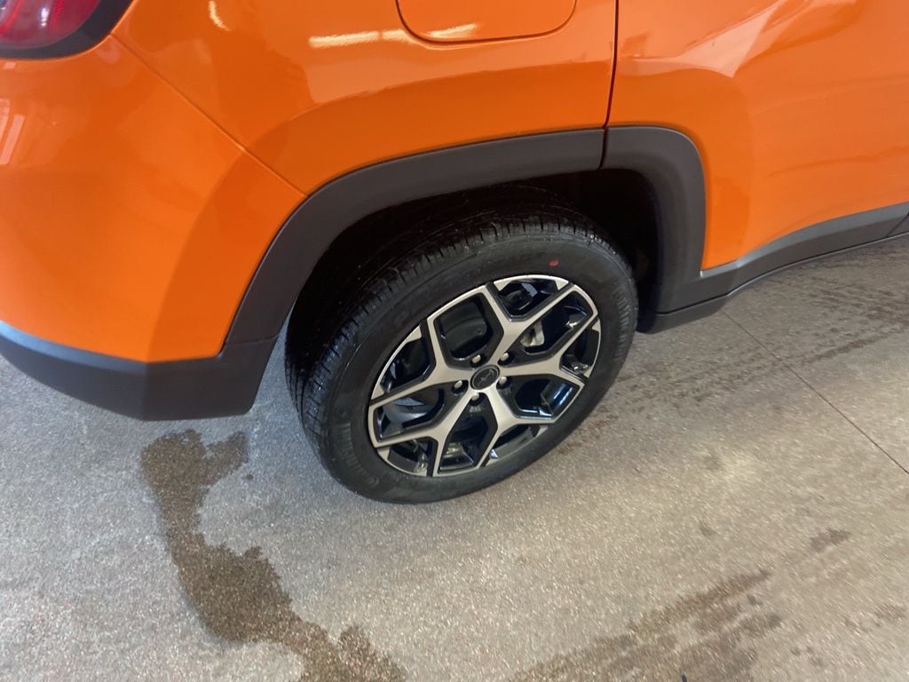 2026 Jeep Compass Limited - Photo 14