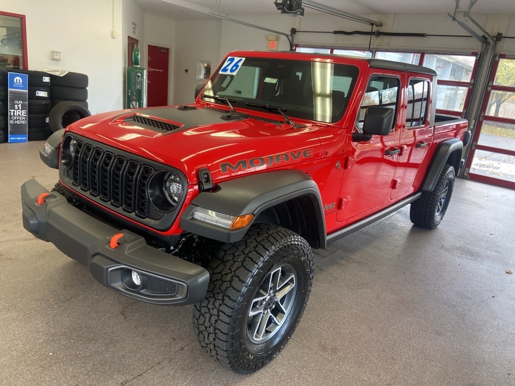 New 2026 Jeep Gladiator MOJAVE 4X4 Pickup