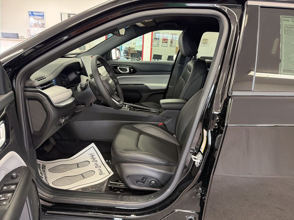2026 Jeep Compass Limited - Photo 6