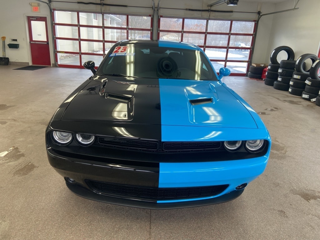 Certified 2023 Dodge Challenger SXT Coupe