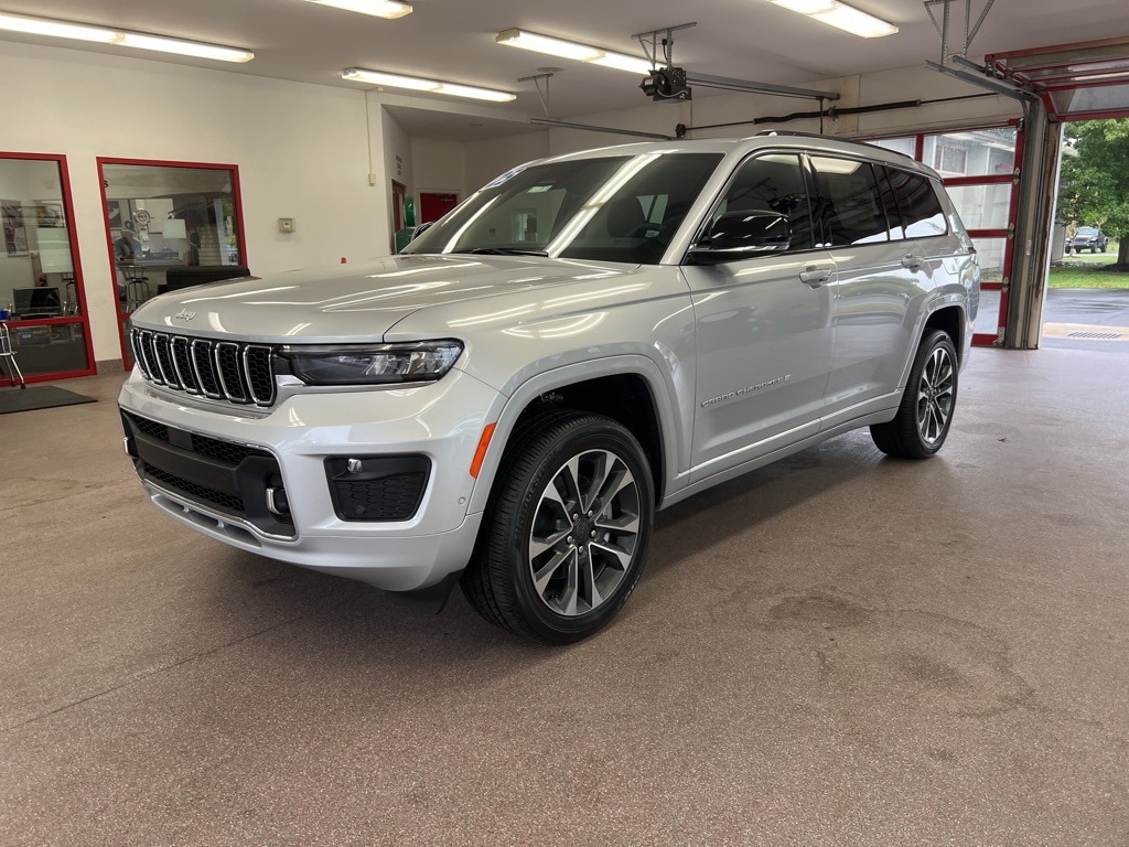 New 2025 Jeep Grand Cherokee L OVERLAND 4X4 Sport Utility