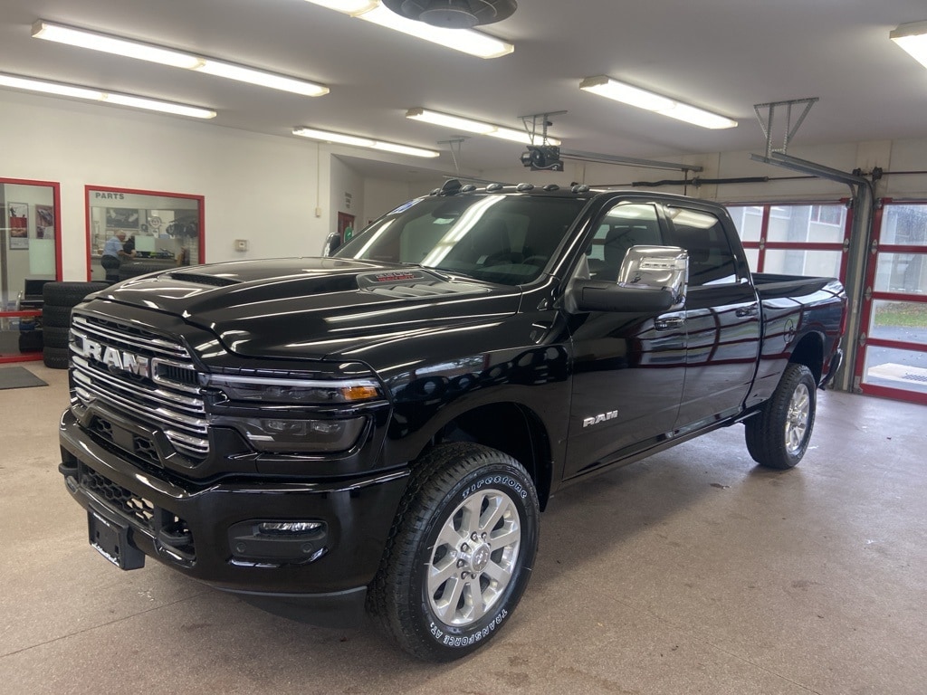 New 2026 Ram 2500 LARAMIE CREW CAB 4X4 6'4 BOX Pickup