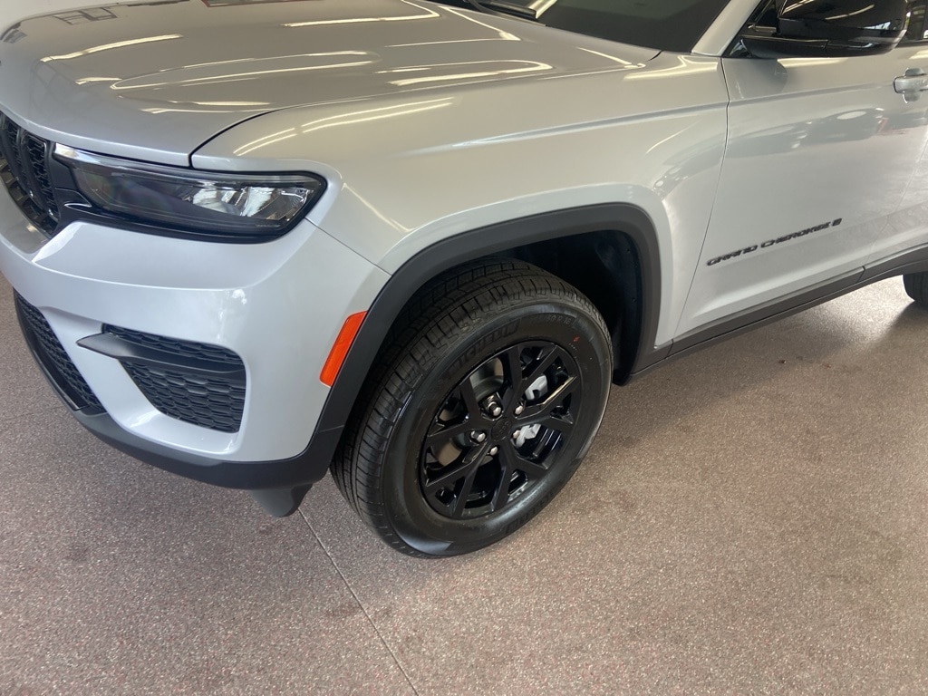 New 2025 Jeep Grand Cherokee ALTITUDE X 4X4 Sport Utility