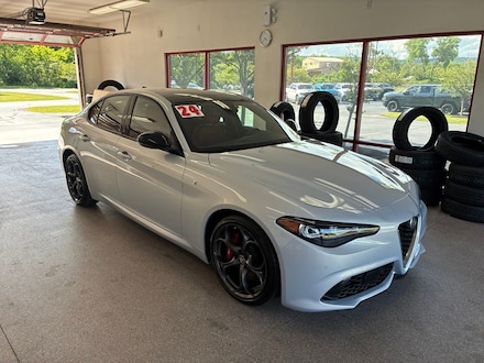 2024 Alfa Romeo Giulia Ti