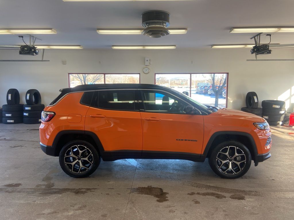 2026 Jeep Compass Limited - Photo 18