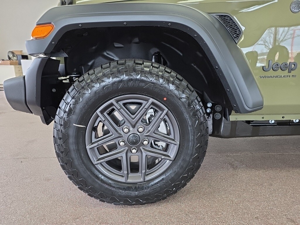 New 2026 Jeep Wrangler 4-DOOR SPORT S Sport Utility