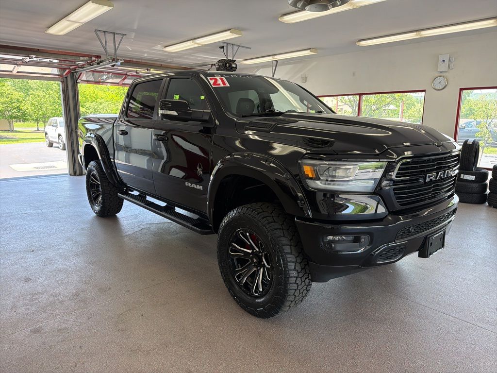 2021 RAM 1500 Big Horn/Lone Star 4x4 Crew Cab 5'7's photo