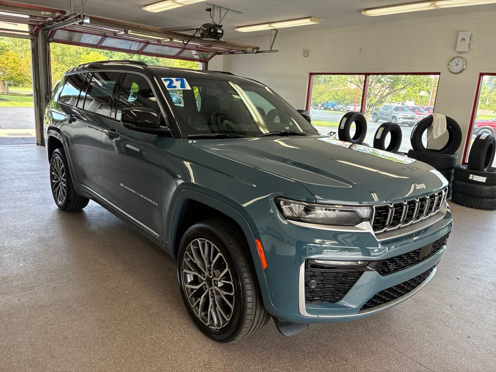 2027 Jeep Grand Cherokee L