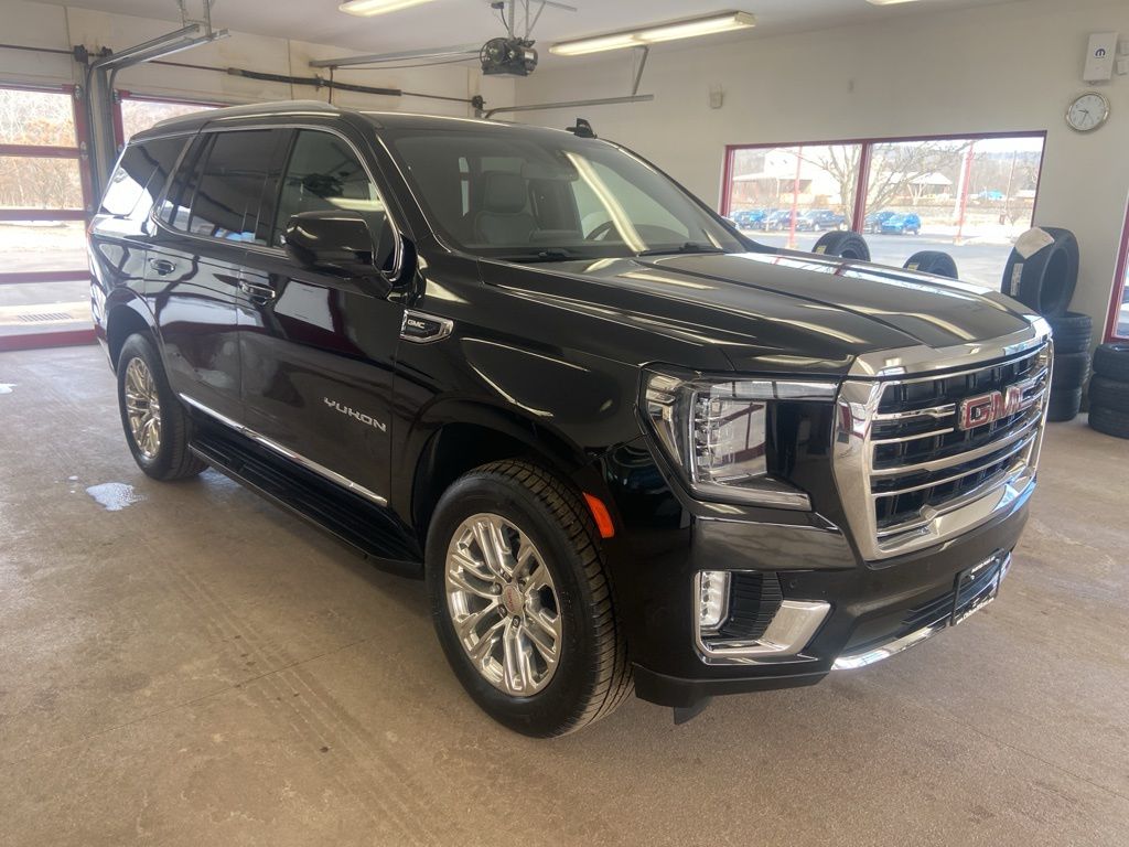 2021 GMC Yukon SLT 4X4's photo