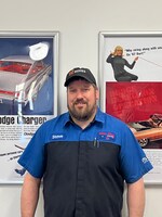 Staff member Steve Gee from ID_7c5190