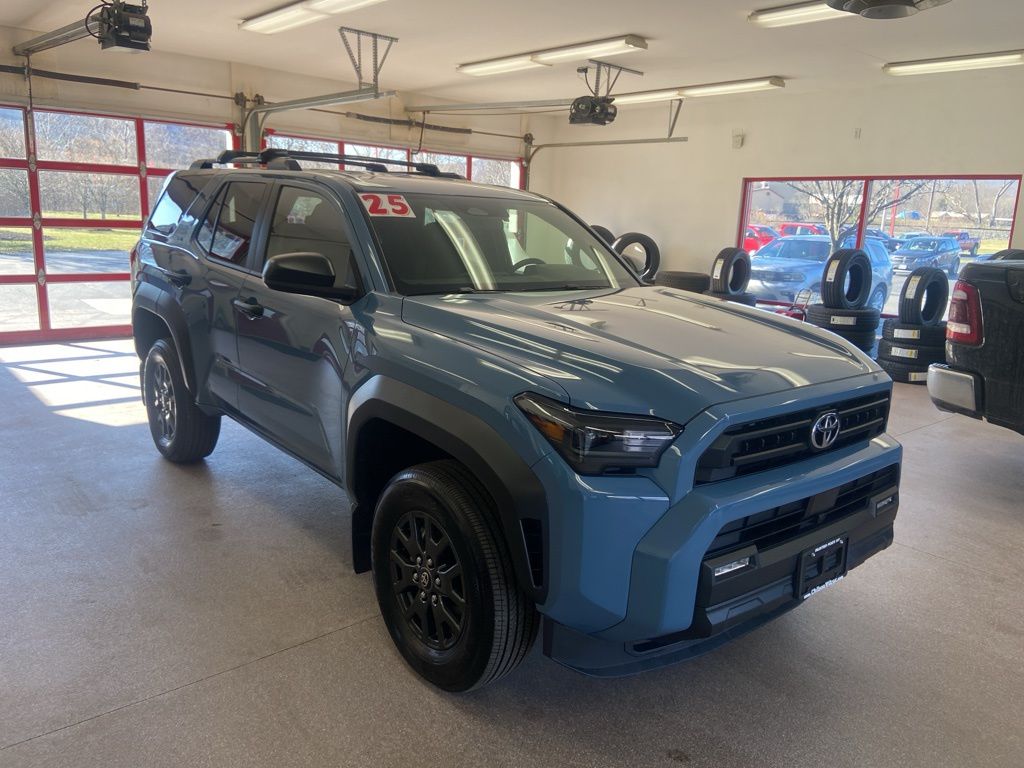 2025 Toyota 4Runner SR5 4WD's photo