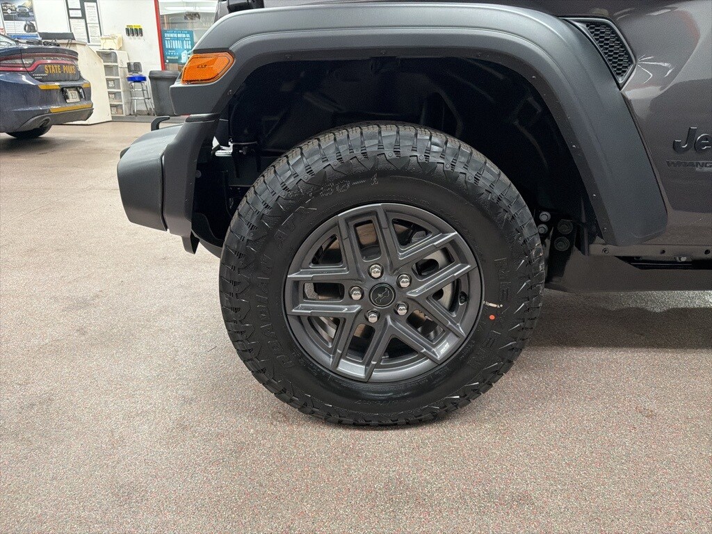 New 2026 Jeep Wrangler 4-DOOR SPORT S Sport Utility