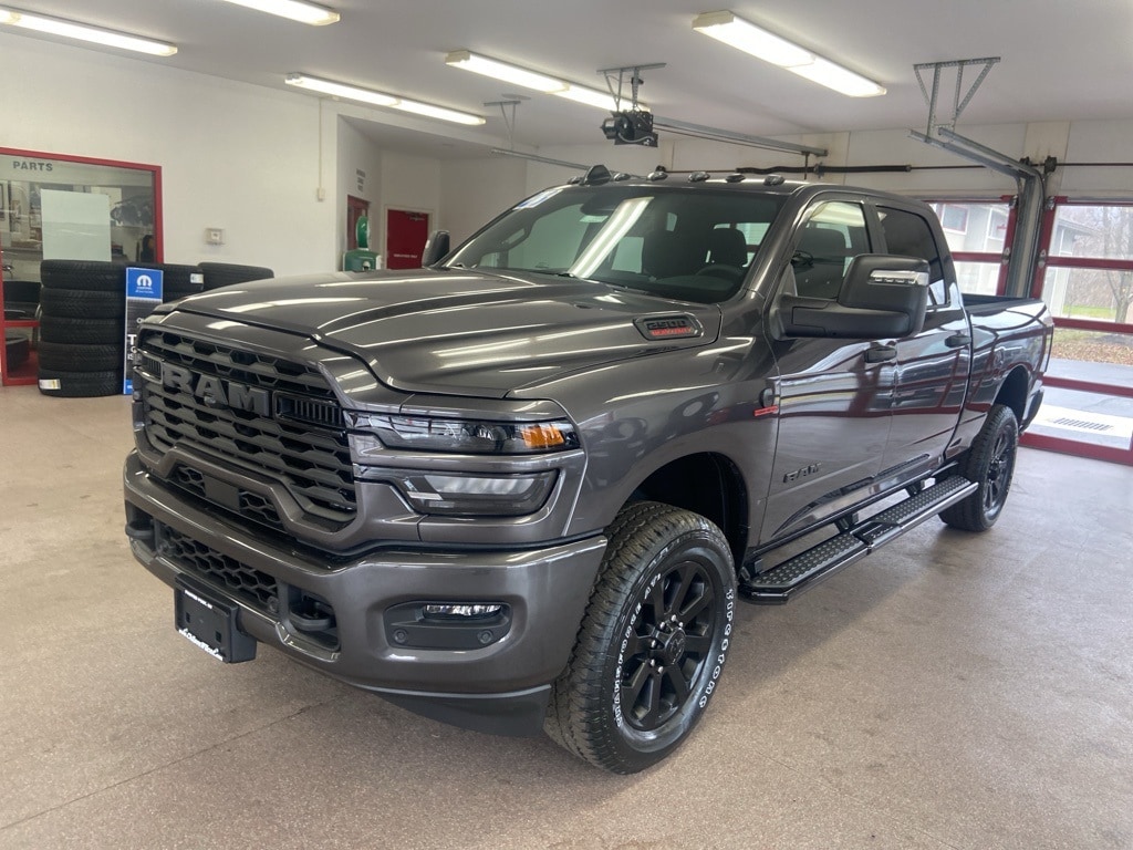New 2026 Ram 2500 BIG HORN CREW CAB 4X4 6'4 BOX Pickup