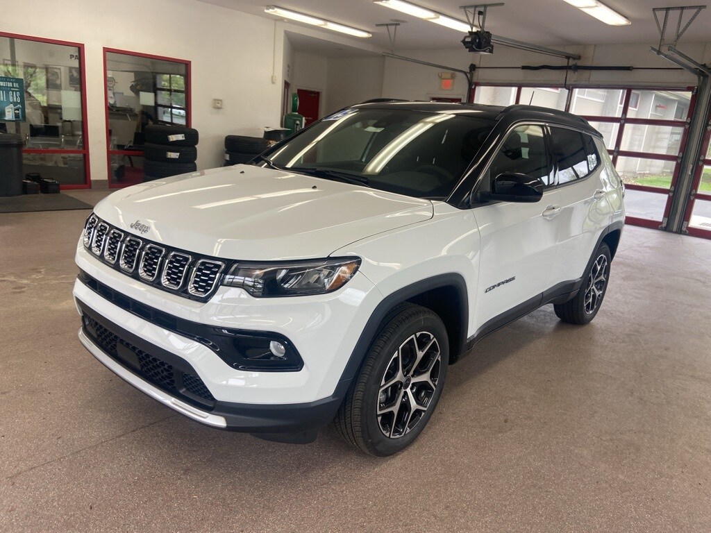 New 2025 Jeep Compass LIMITED 4X4 Sport Utility
