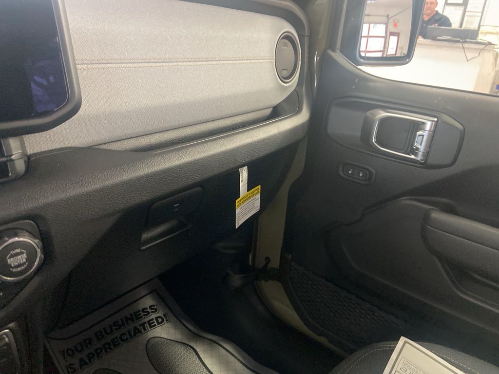 2026 Jeep Wrangler 2-Door Sport - Photo 32