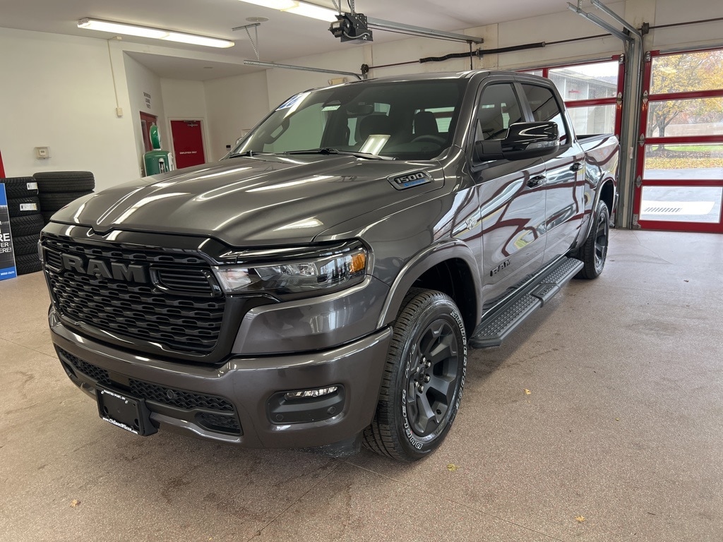 New 2026 Ram 1500 BIG HORN CREW CAB 4X4 5'7 BOX Pickup