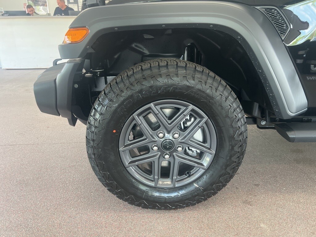 New 2025 Jeep Wrangler 4-DOOR SPORT S Sport Utility