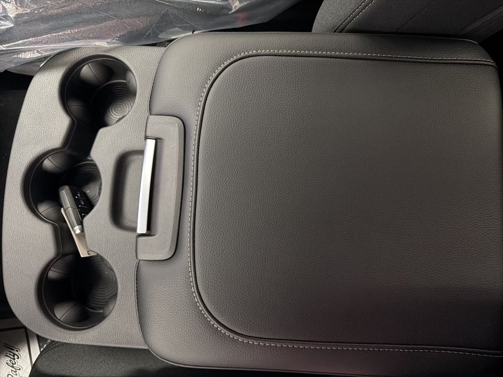 2026 RAM 2500 Tradesman - Photo 10
