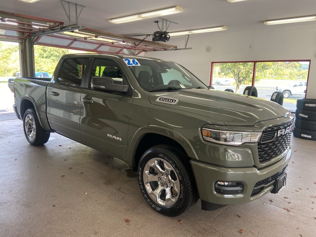 New 2026 Ram 1500 BIG HORN CREW CAB 4X4 5'7 BOX Pickup