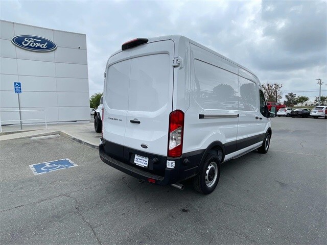 2024 Ford Transit 250